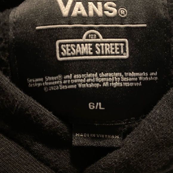 Vans Sesame Street Colab We All Belong Hoodie Youth Size 6 - Picture 4 of 4
